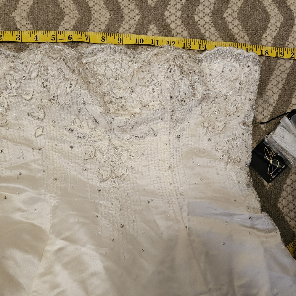 Vintage‎ Stephen Yearick Elegant White Wedding Dress 8 - Picture 6 of 8